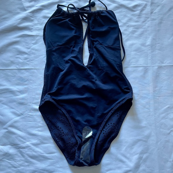 NWOT Aerie Eyelet One-Piece Swimsuit - Picture 6 of 9